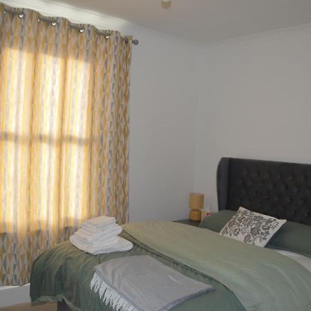 Two Bedroom Apartment In London Ngoại thất bức ảnh
