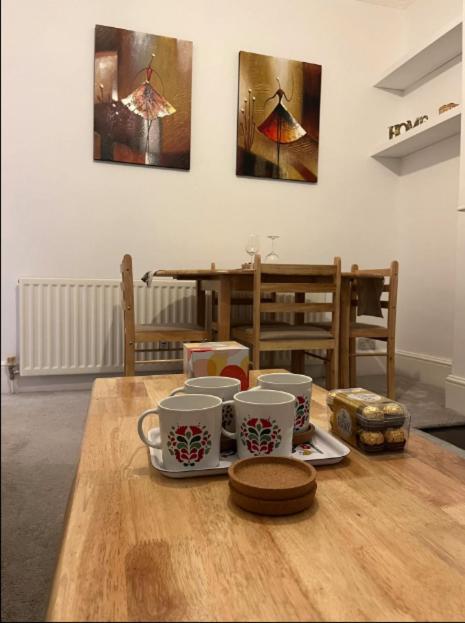 Two Bedroom Apartment In London Ngoại thất bức ảnh